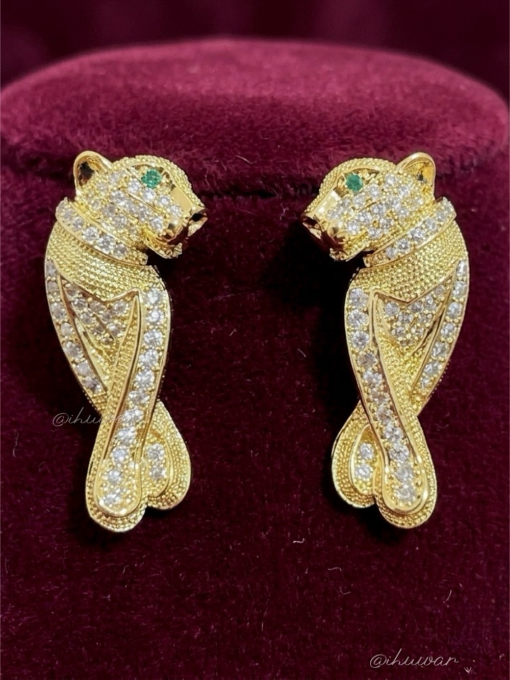 Luxurious 14k Gold Plated Panther Emerald Green Cubic Zirconia Earrings
